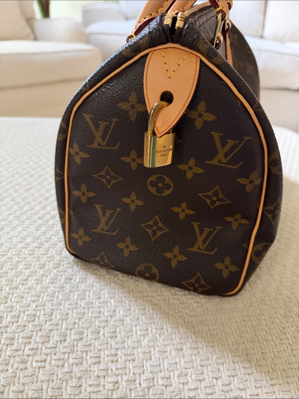 Louis Vuitton Brown Monogram Canvas Speedy 25 with tan handles. - Picture 12 of 15